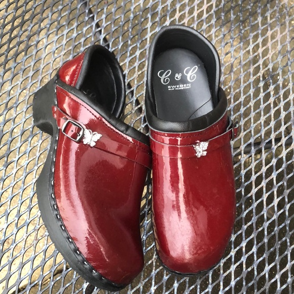 C&C Sweden Shoes - C&C SWEDEN Patent Leather Full Back Clogs 9